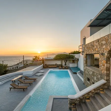 Infinium One, Sunset Views 10' From Mykonos Town!