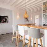 Infinium One, Sunset Views 10' From Mykonos Town! Villa