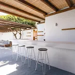 Infinium One, Sunset Views 10' From Mykonos Town! Villa *