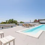 Infinium One, Sunset Views 10' From Mykonos Town! Villa