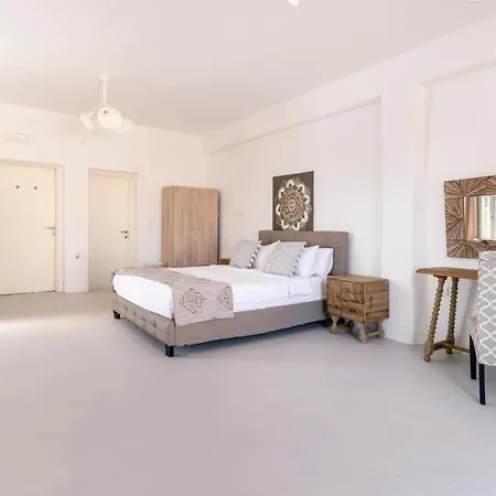 Villa Infinium One, Sunset Views 10' From Mykonos Town!